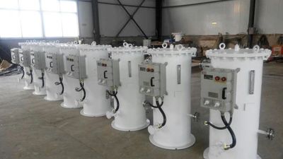 Water bath gasifier